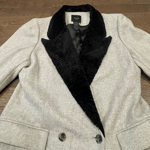 Smythe Grey Wool Coat with Faux Fur Collar Size 12 - Picture 9 of 9